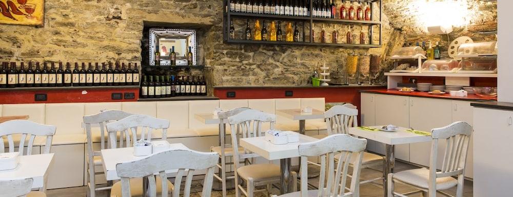 ריומאג'ורה Hotel La Zorza מראה חיצוני תמונה
