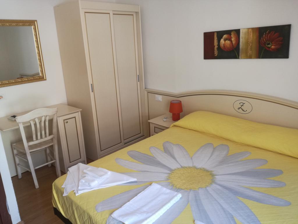 ריומאג'ורה Hotel La Zorza מראה חיצוני תמונה