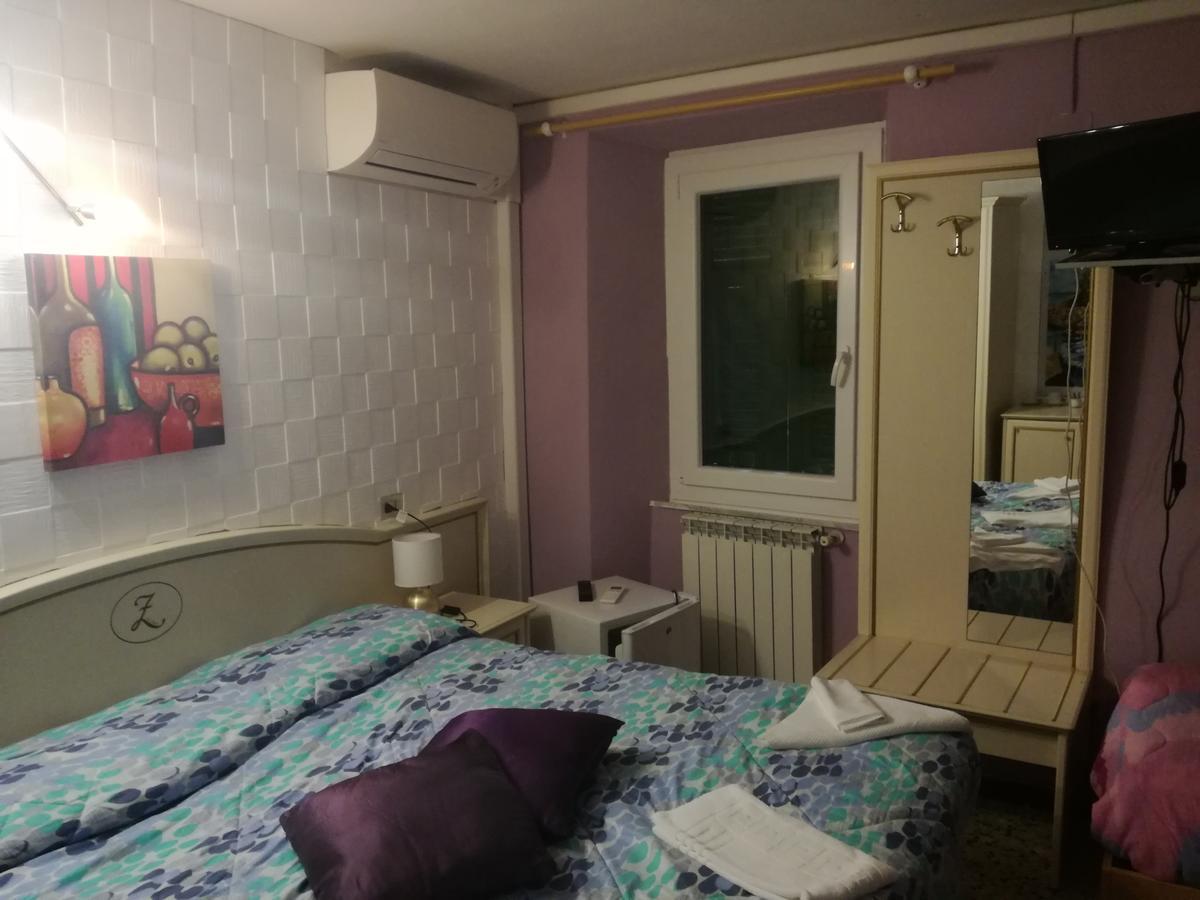ריומאג'ורה Hotel La Zorza מראה חיצוני תמונה